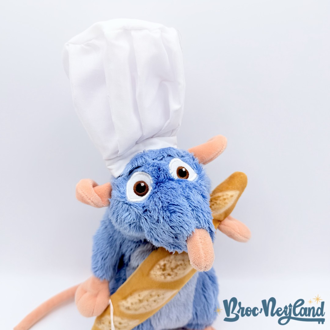 Peluche-Rémy-pain-Ratatouille-Disney-Nicotoy-rat-bleu-cuisinier-baguette-30-cm (2)