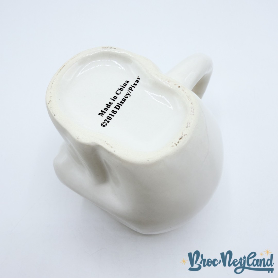 Tasse-Coco-Disney-Pixar-2018-mug-Dia-de-los-muertos-tête-de-mort-blanc-relief-3D (1)