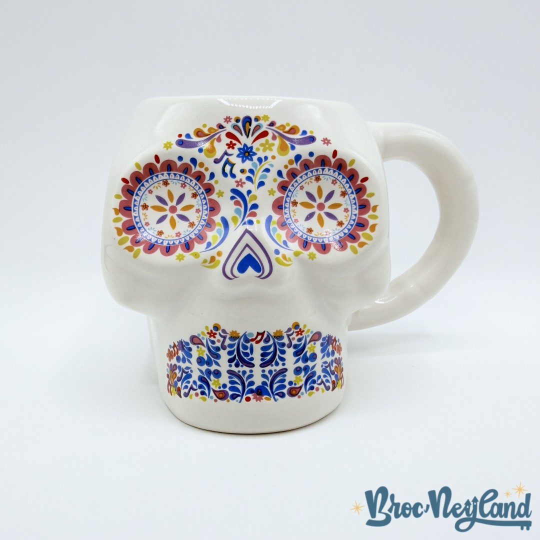 Tasse-Coco-Disney-Pixar-2018-mug-Dia-de-los-muertos-tête-de-mort-blanc-relief-3D (2)