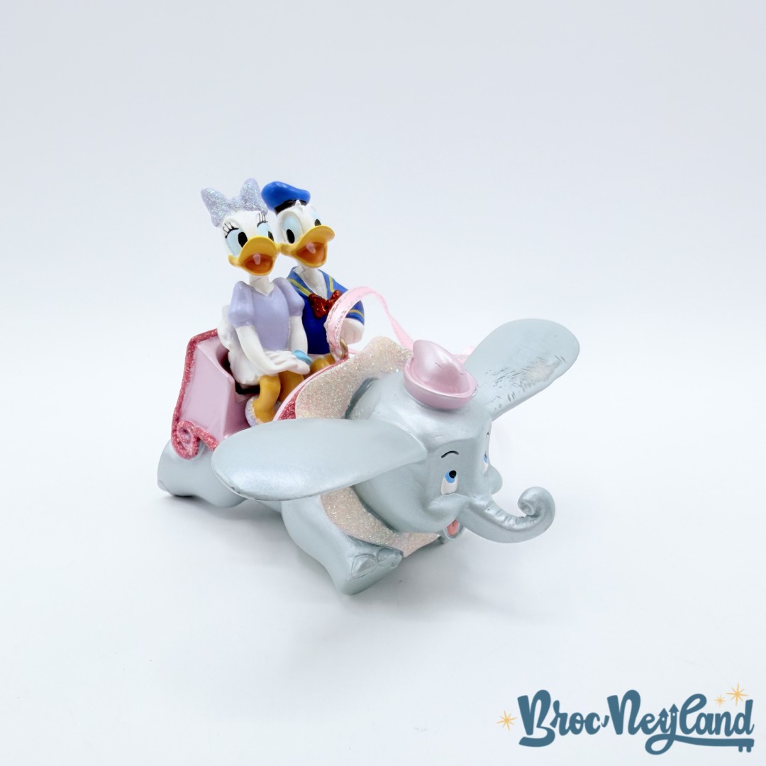 Ornement-Noël-Dumbo-Daisy-Donald-Disneyland-Paris-Disney-attraction-boule-suspension (4)
