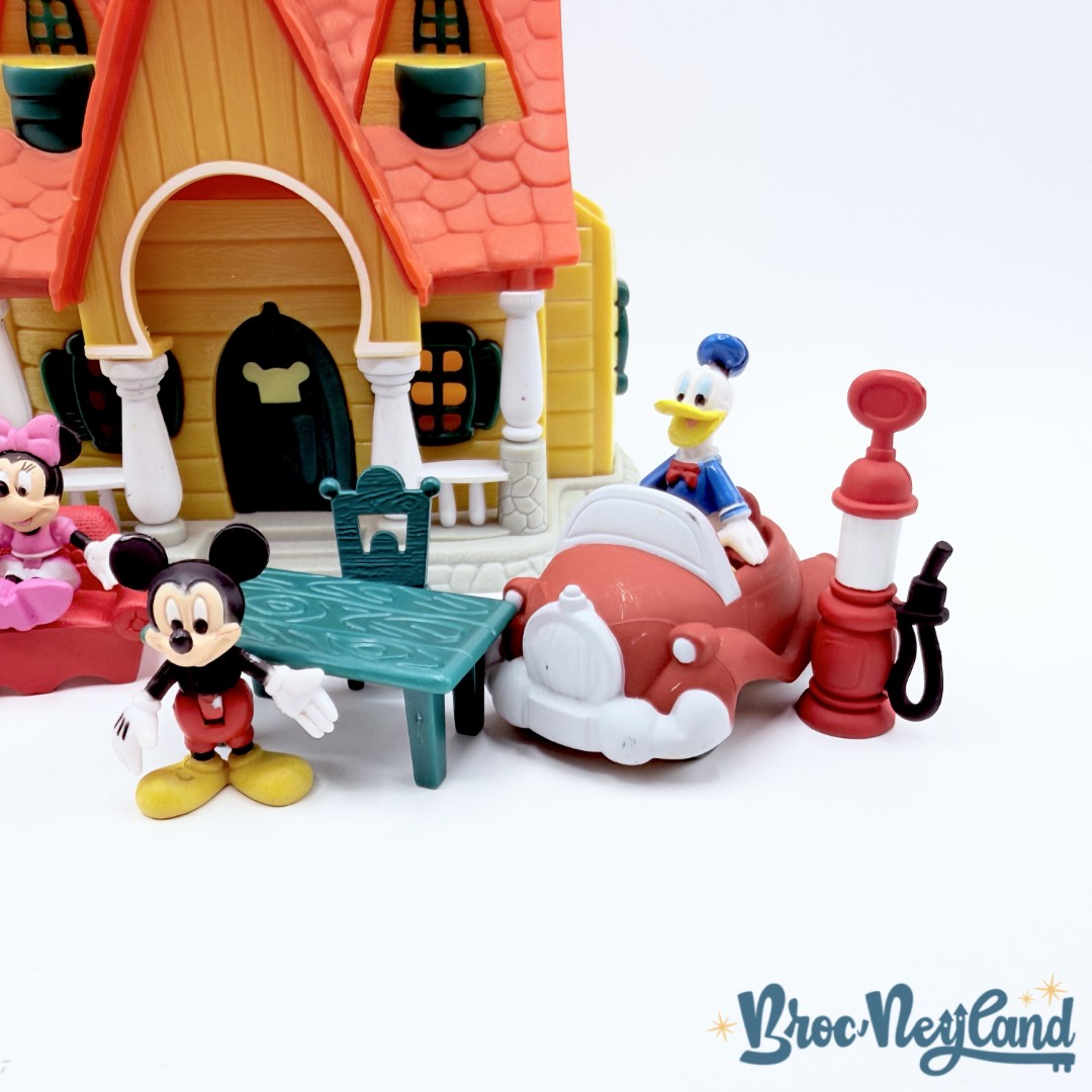 Jouet-La-Maison-de-Mickey-Micro-playset-Disney-Parks-Ensemble-de-jeu-mini-figurine (1)