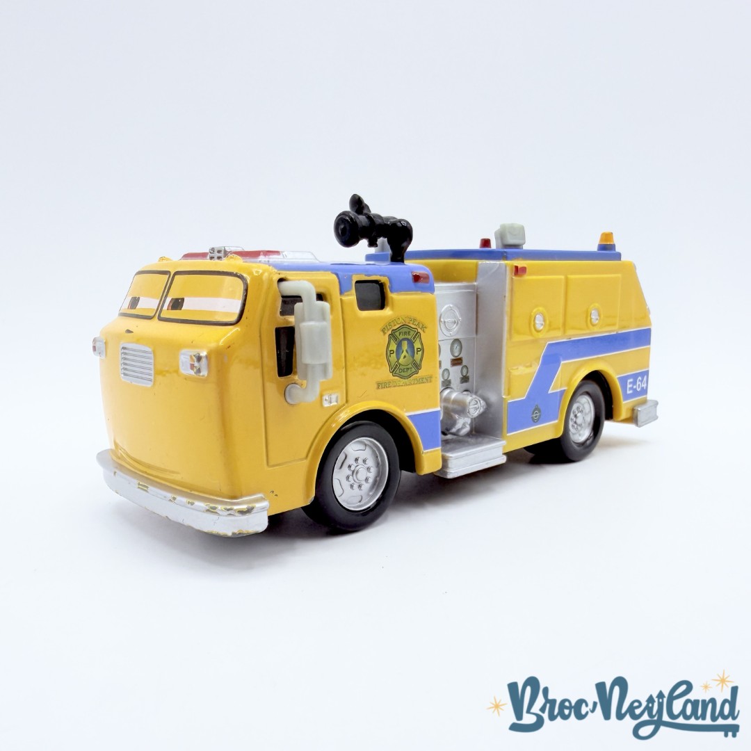 Figurine-Pulaski-Fire-Rescue-Planes-Disney-Mattel-2014-die-cast-camion-pompier-jaune (3)