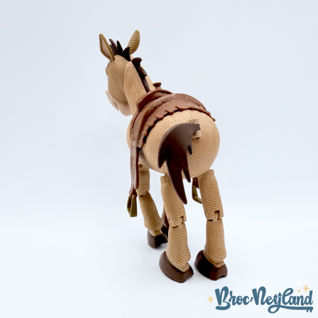 Jouet-Figurine-Pile-Poil-Toy-Story-Disneyland-Paris-Disney-cheval-marron-18-cm (3)