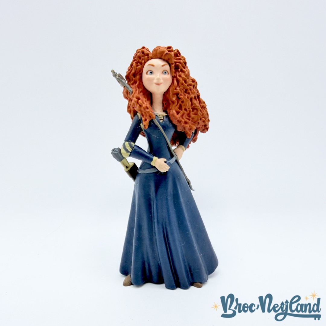 Figurine-Mérida-Rebelle-Disney-Bullyland-princesse-arc-10-cm (1)
