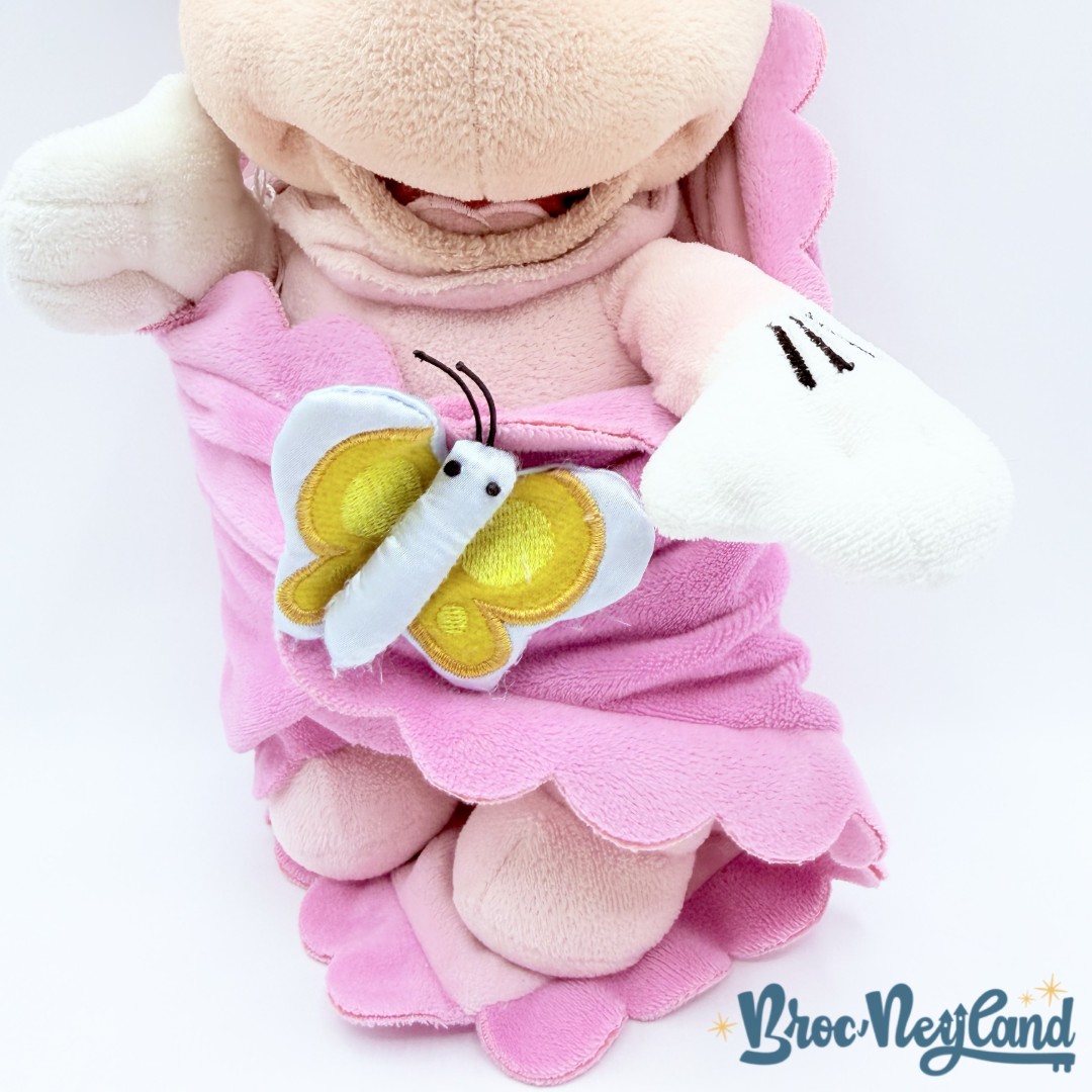 Peluche-Minnie-Mouse-Disney-Babies-Disneyland-couffin-couverture-rose-papillon (2)