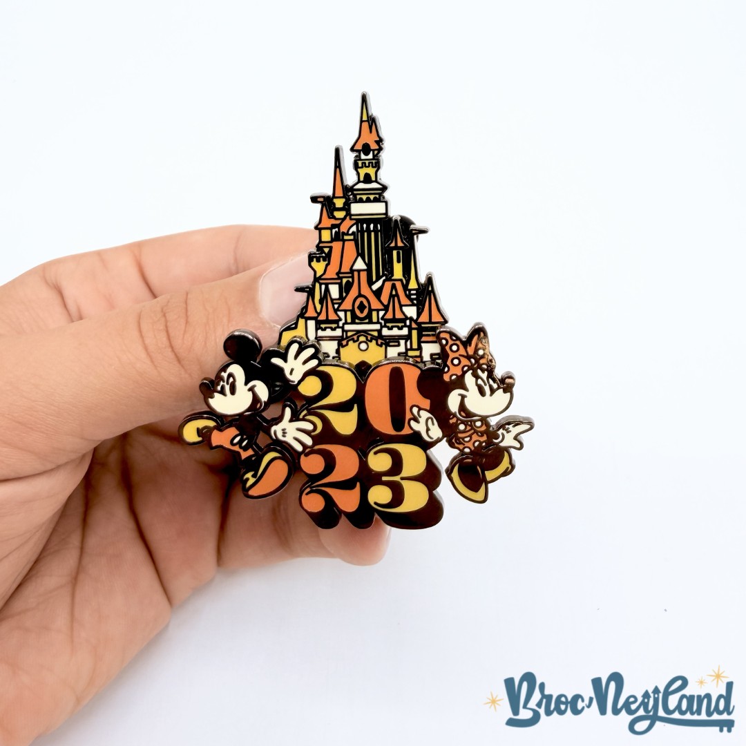 Pin-Mickey-Minnie-Date-2023-Opening-Edition-Disneyland-Paris-Disney-153892 (1)
