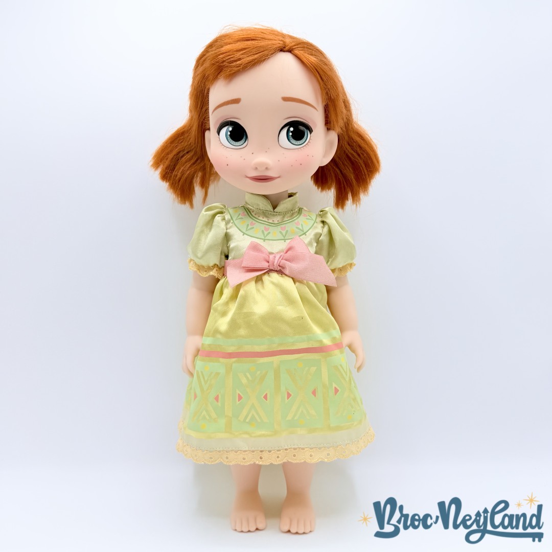 Poupée-Anna-La-Reine-des-Neiges-Animators-Collection-V5-Disneyland-2019-Disney-princesse-pyjama-40-cm (1)