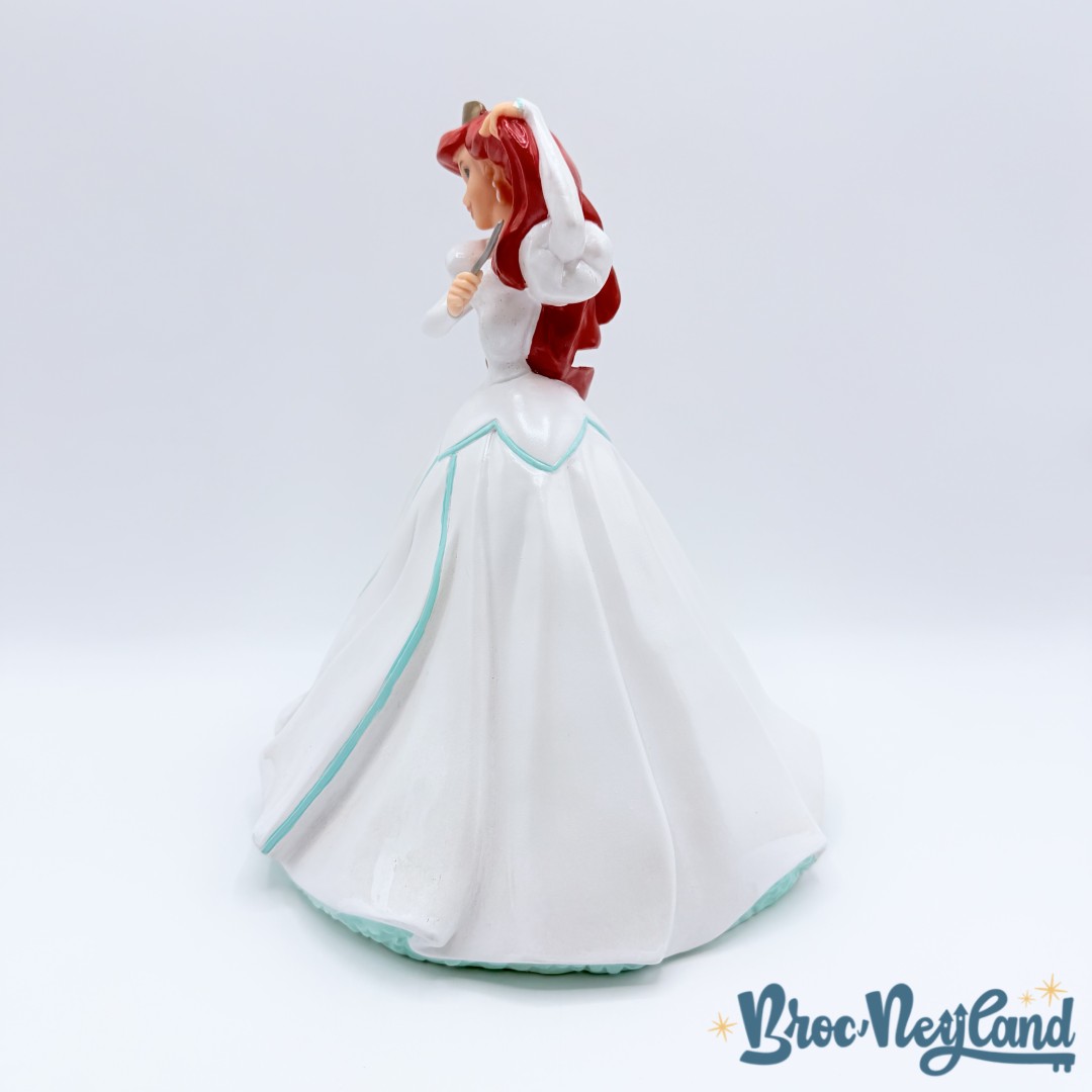 Tirelire-Ariel-mariée-La-Petite-Sirène-Disneyland-Paris-Disney-plastique-princesse-26-cm (2)