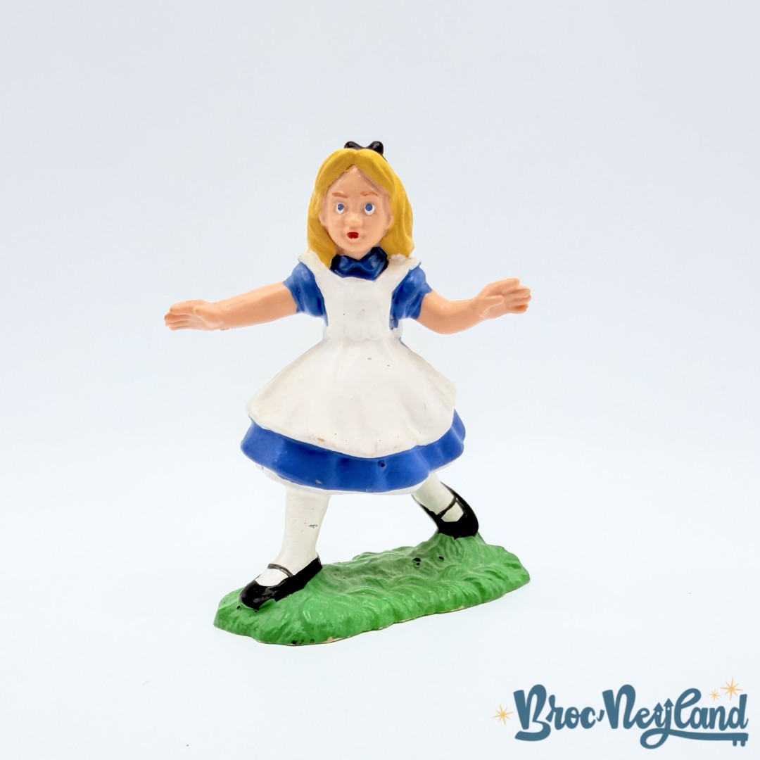 Figurine-Alice-au-Pays-des-Merveilles-Disney-Bullyland-vintage-8-cm (3)
