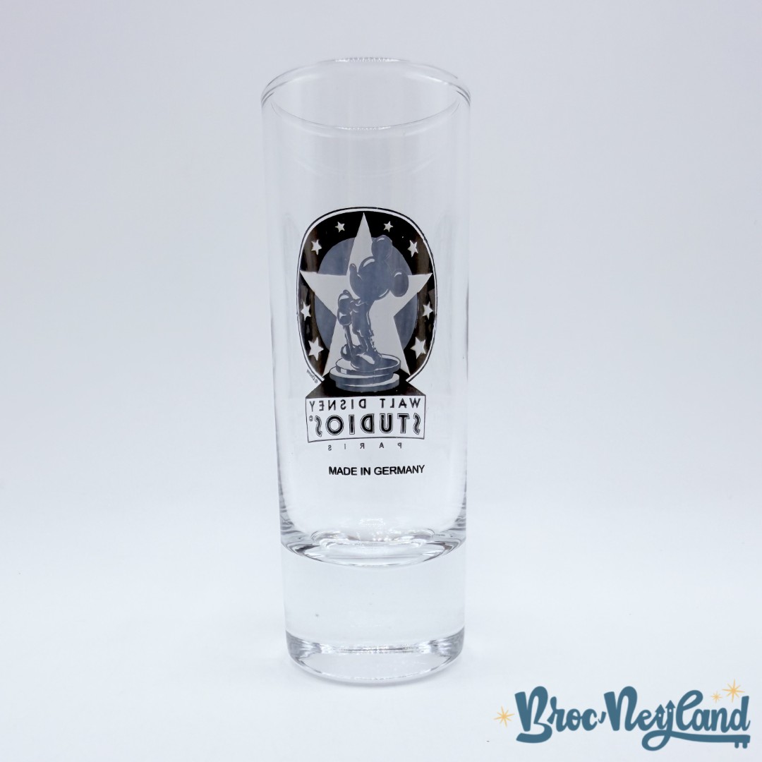 Verre-shooter-Mickey-Mouse-Walt-Disney-Studios-Disneyland-Paris-verre-à-digestif (1)