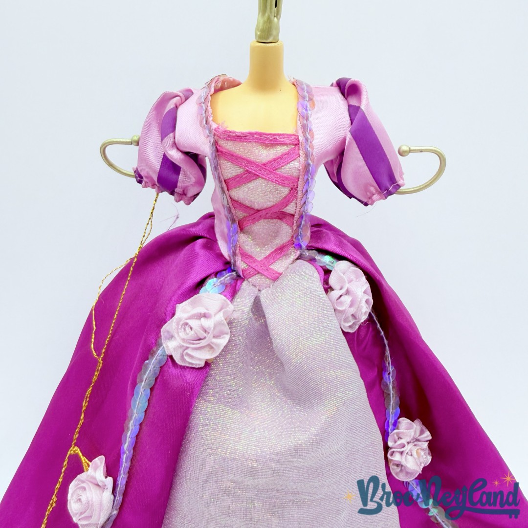 Porte-bijoux-Raiponce-Disneyland-Paris-Disney-décoration-princesse-robe-violet (5)