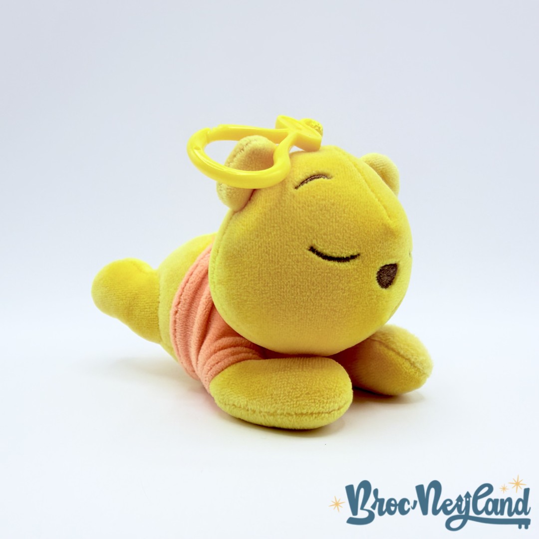 Porte-Clés-Winnie-ourson-Snuglets-Disney-peluche-ours-jaune-dort-16-cm (5)