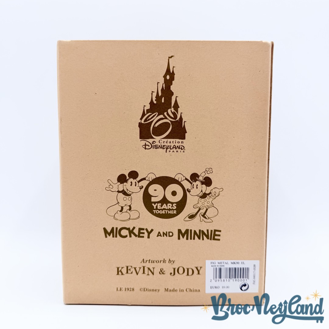 Figurine-Mickey-Mouse-90-Years-Kevin-&amp;-Jody-Disneyland-Paris-2018-Disney-métal-édition-limitée (2)