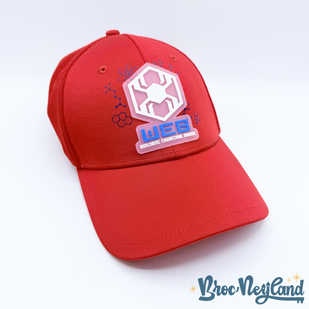 Casquette-WEB-Spider-Man-Avengers-Campus-Disneyland-Disney-rouge (3)