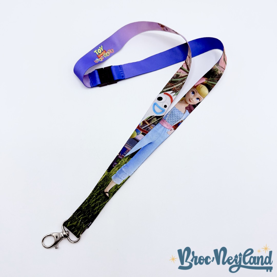 Lanière-Pins-Toy-Story-play-Days-Disneyland-Paris-2019-Disney-cordon-tour-de-cou (3)