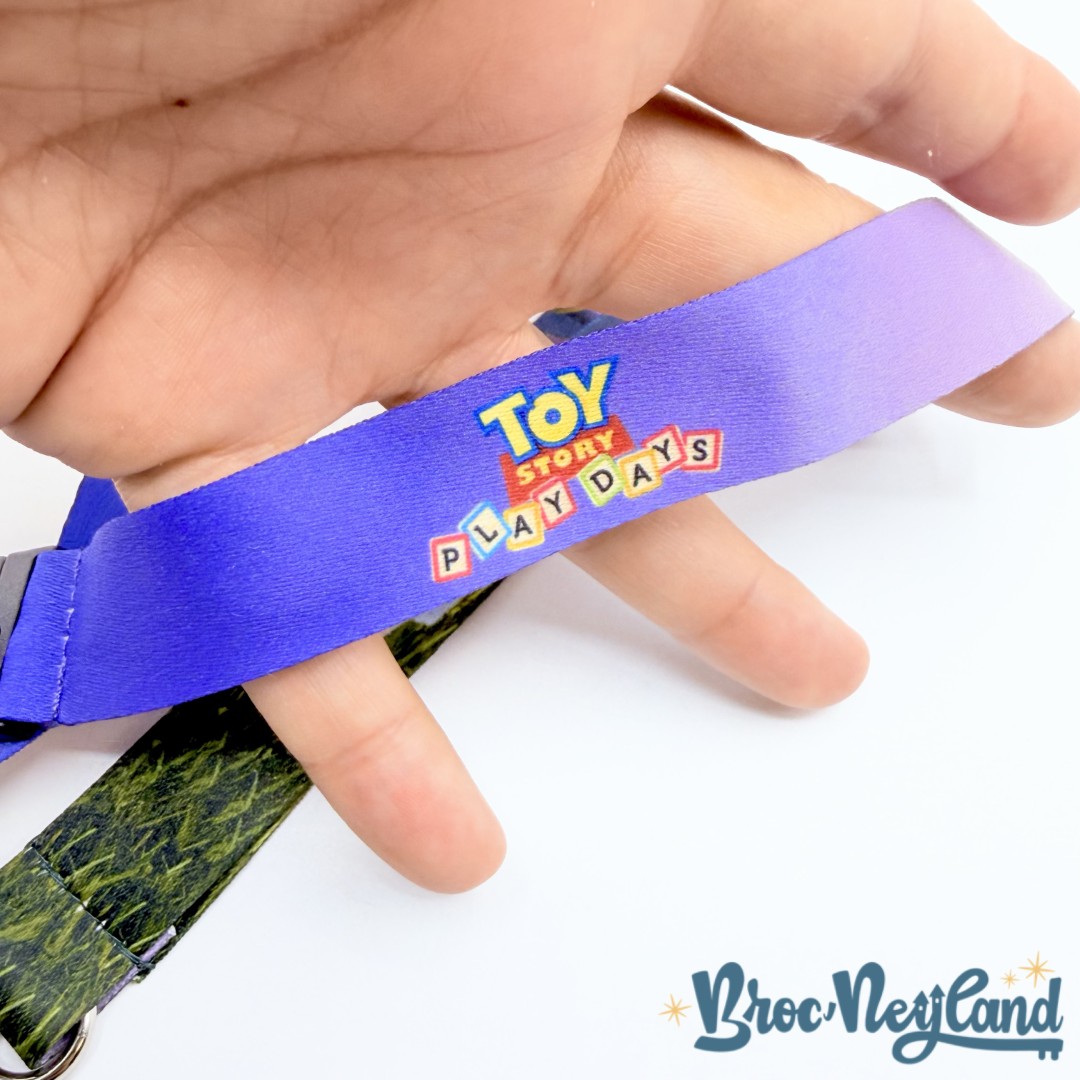 Lanière-Pins-Toy-Story-play-Days-Disneyland-Paris-2019-Disney-cordon-tour-de-cou (2)