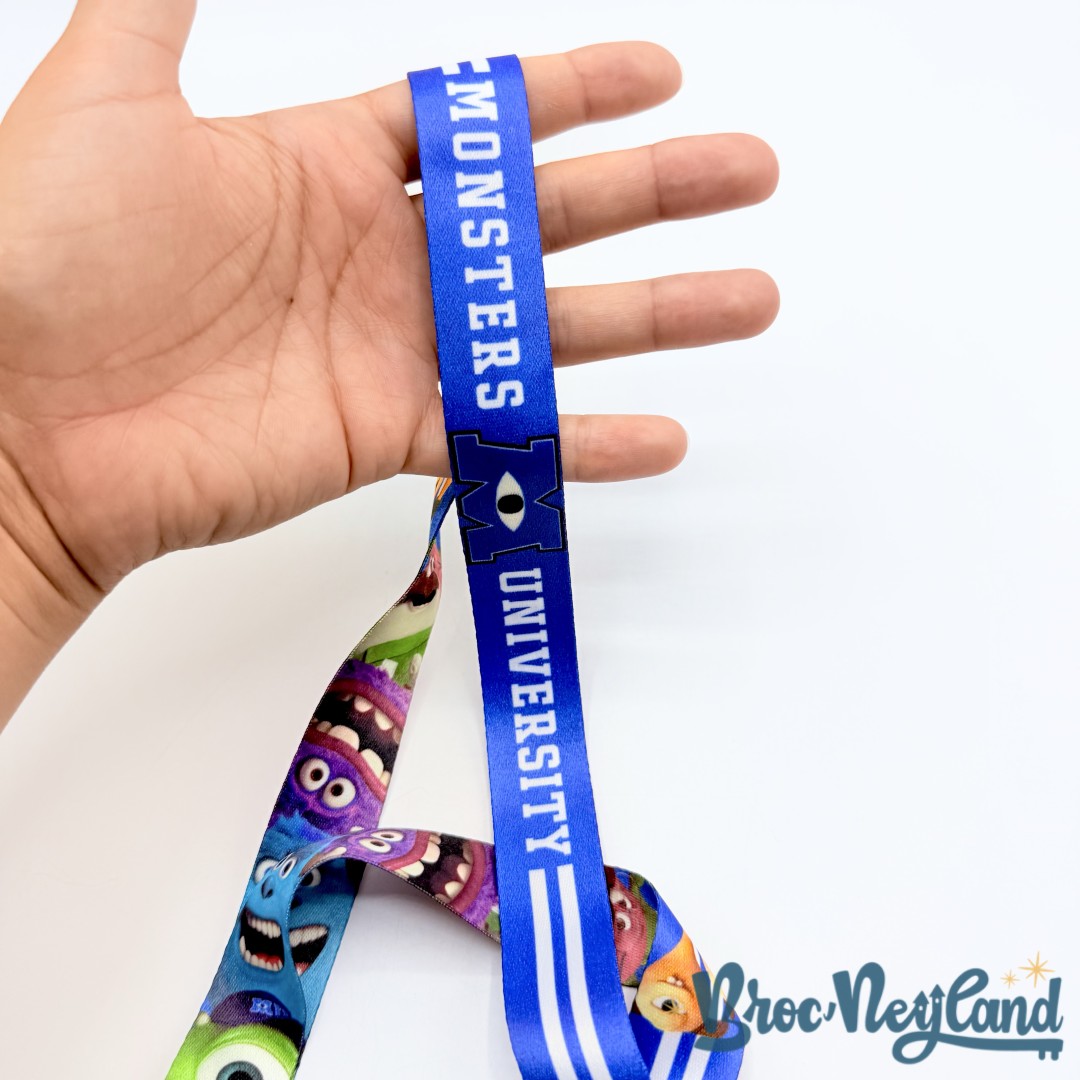 Lanière-Pins-Monsters-University-Disney-Parks-disneyland-Monstres-Academy-cordon-tour-de-cou (1)