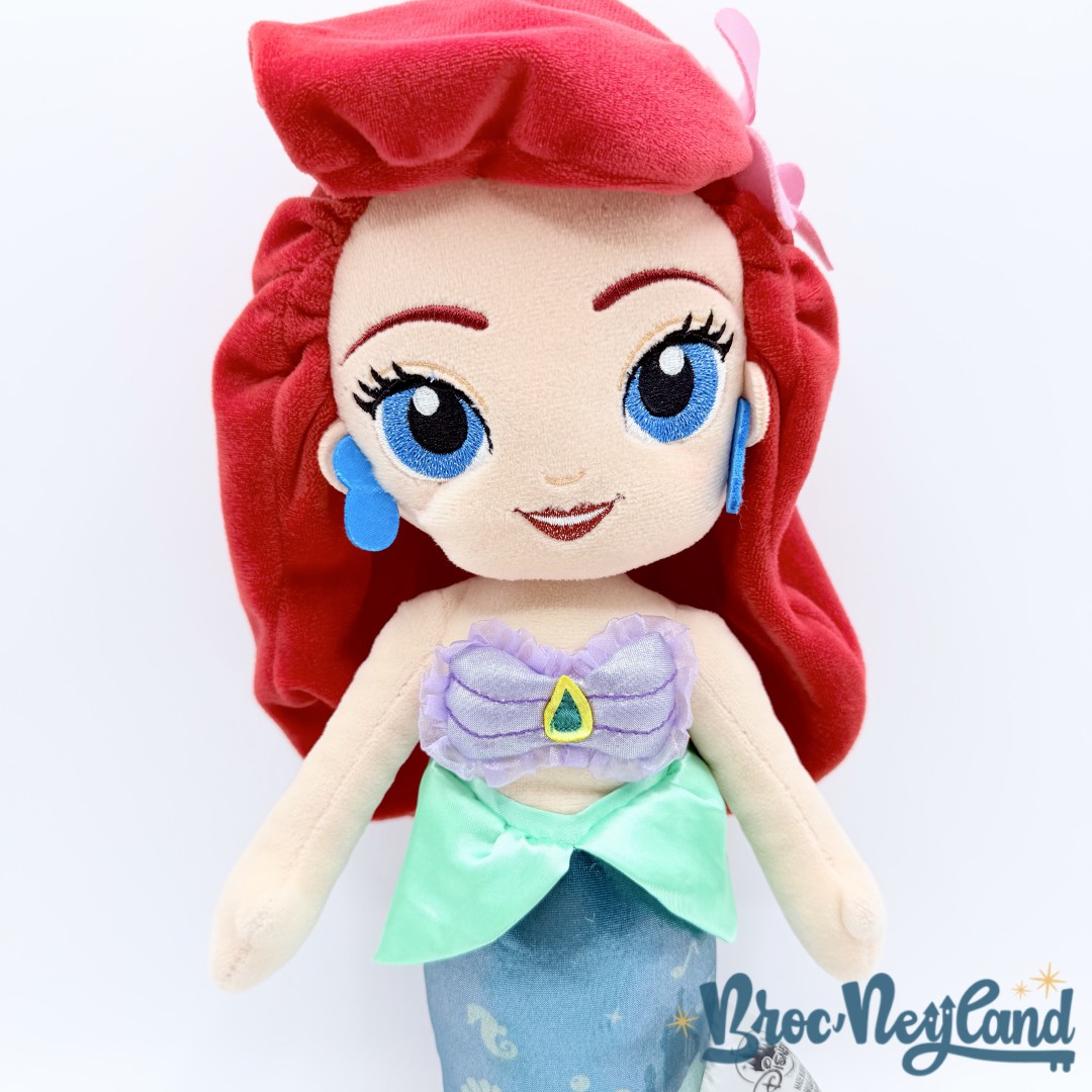 Poupée-chiffon-Ariel-La-Petite-Sirène-Disney-Store-2022-peluche-princesse-verte-40-cm (2)