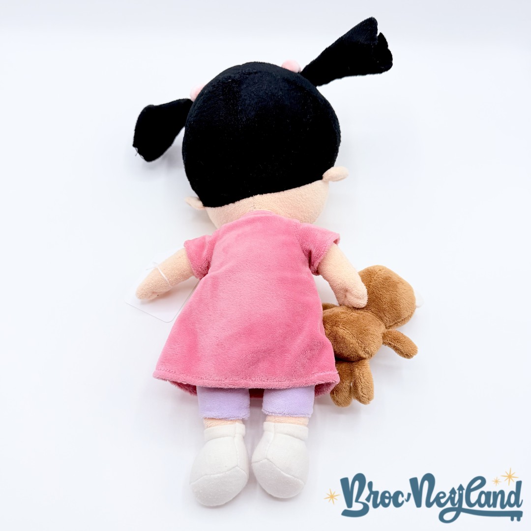 Peluche-Bouh-Monstres-et-Cie-Disney-Store-Boo-petite-fille-doudou-Little-Mikey-36-cm (1)