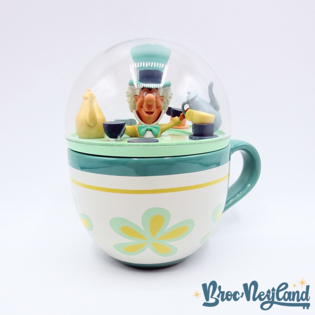 Tasse-Chapelier-Fou-Alice-au-Pays-des-Merveilles-Disney-Store-2022-mug-tea-cup-dôme (4)