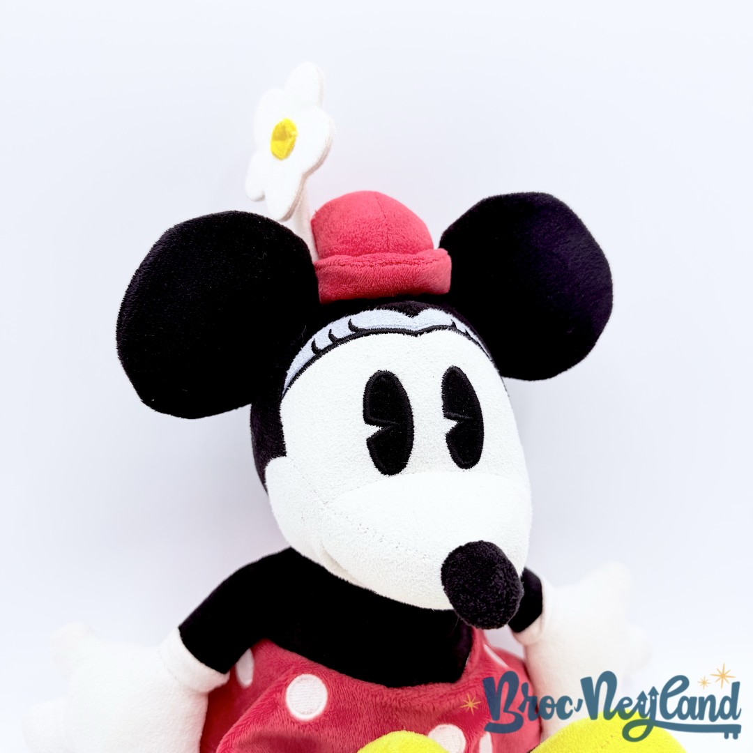Peluche-Minnie-Mouse-rétro-vintage-Disney-Store-fleur-écusson-38-cm (6)