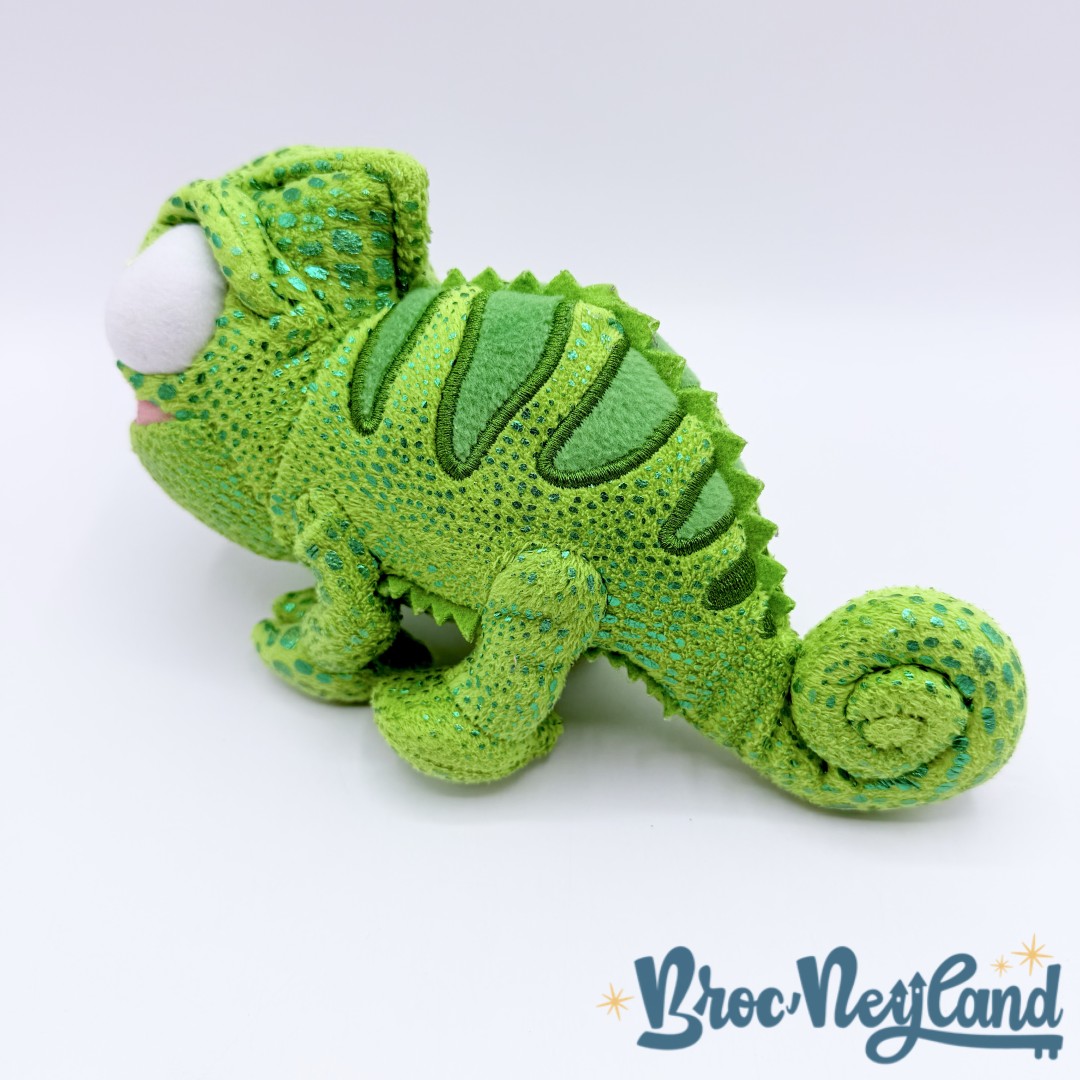 Peluche-Pascal-Disney-On-Ice-Raiponce-caméléon-vert-24-cm (5)