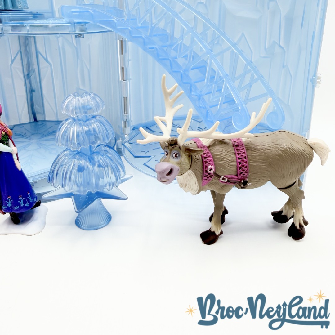 Ensemble-de-jeu-Château-elsa-Musical-Ice-Castle-Playset-Disney-Store-2014-La-Reine-des-Neiges-figurines (4)