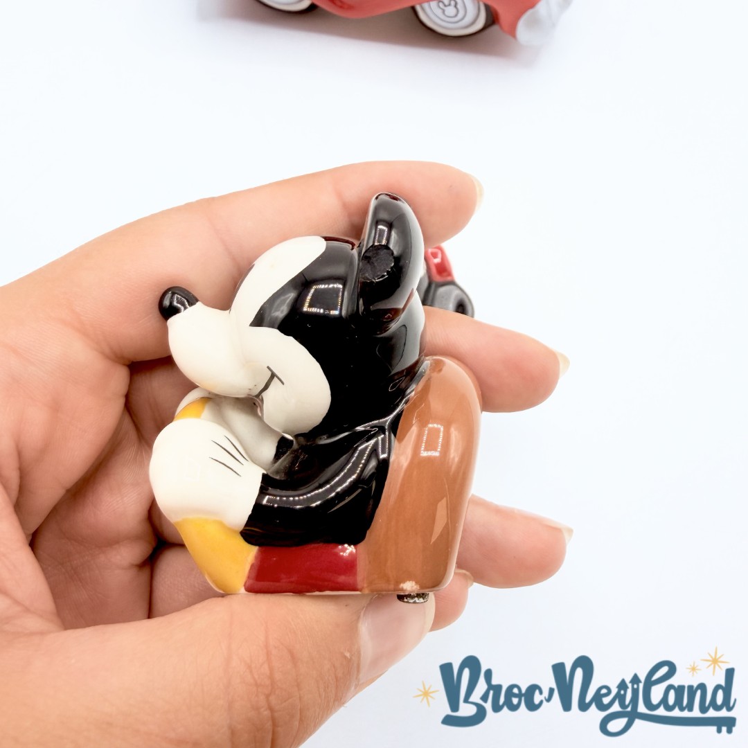 Ensemble-Salière-Poivrier-Mickey-Minnie-Mouse-voiture-Walt-Disney-World-USA-sel-poivre (1)