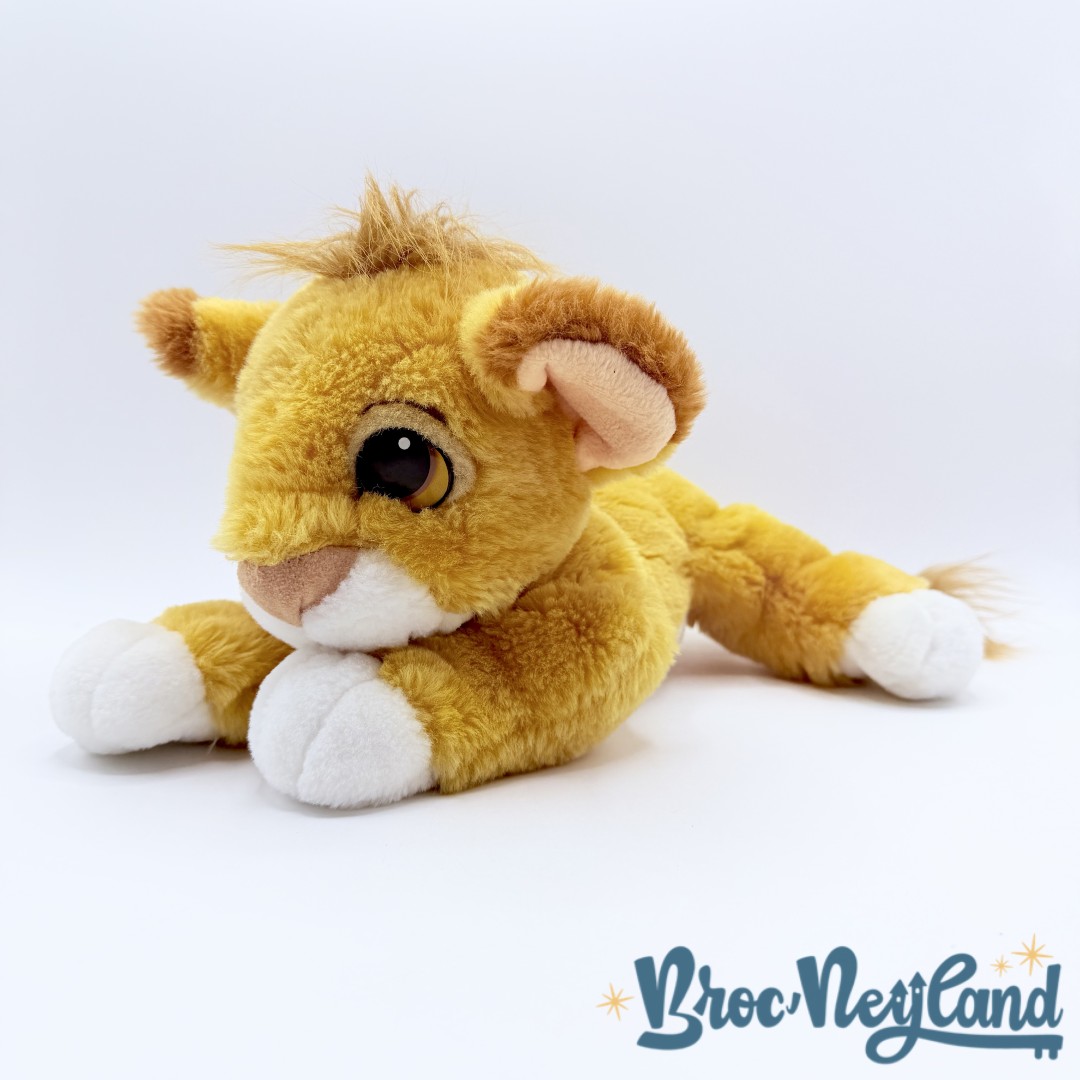 Peluche-Simba-Roi-Lion-Calin-Disney-Authentic-The-Lion-King-Mattel-1993 (4)