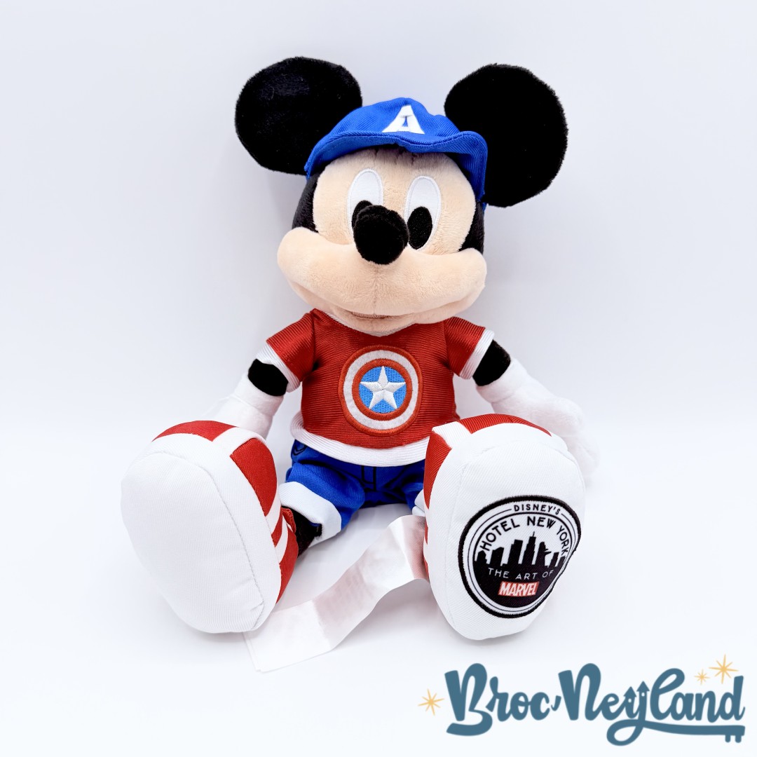 Peluche-Mickey-Mouse-Hôtel-New-York-Disneyland-Paris-Disney-The-Art-of-Marvel-32-cm (2)