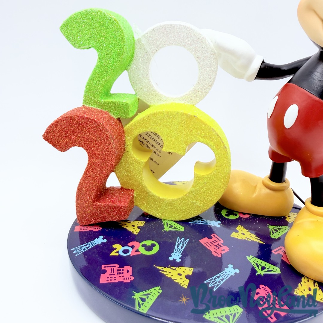 Figurine-Mickey-Mouse-2020-Disneyland-Paris-Disney-résine-année-18-cm (5)