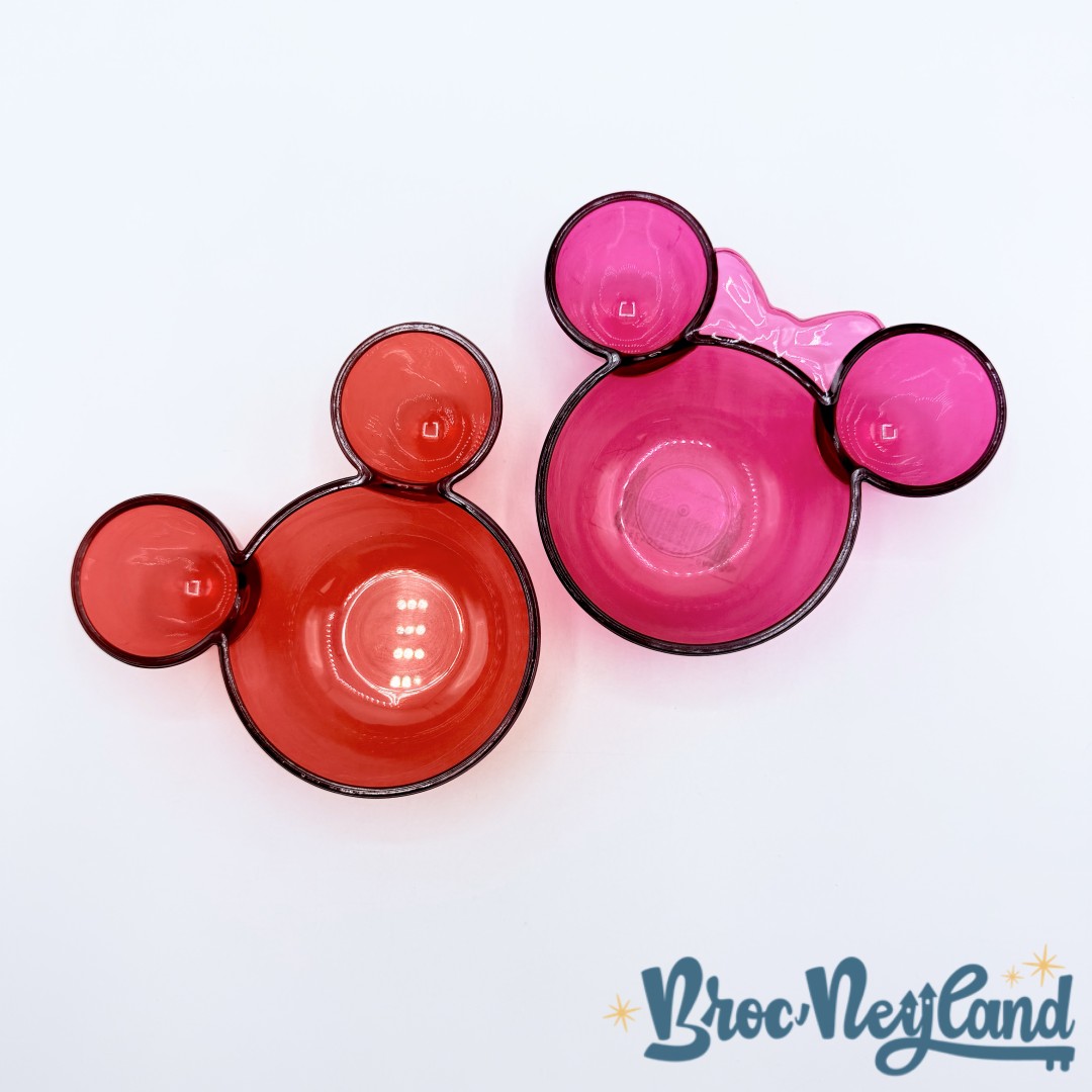 Coupelles-Mickey-Minnie-Mouse-Disneyland-Paris-2020-Disney-plastique-plat-apéritif-rouge-rose (2)