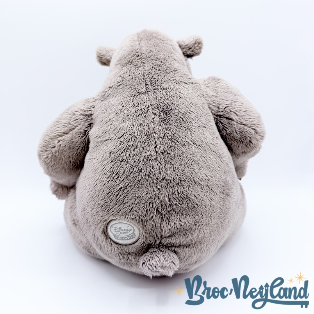 Peluche-Baloo-Le-Livre-de-la-Jungle-Disney-Store-ours-gris-écusson-36-cm (2)