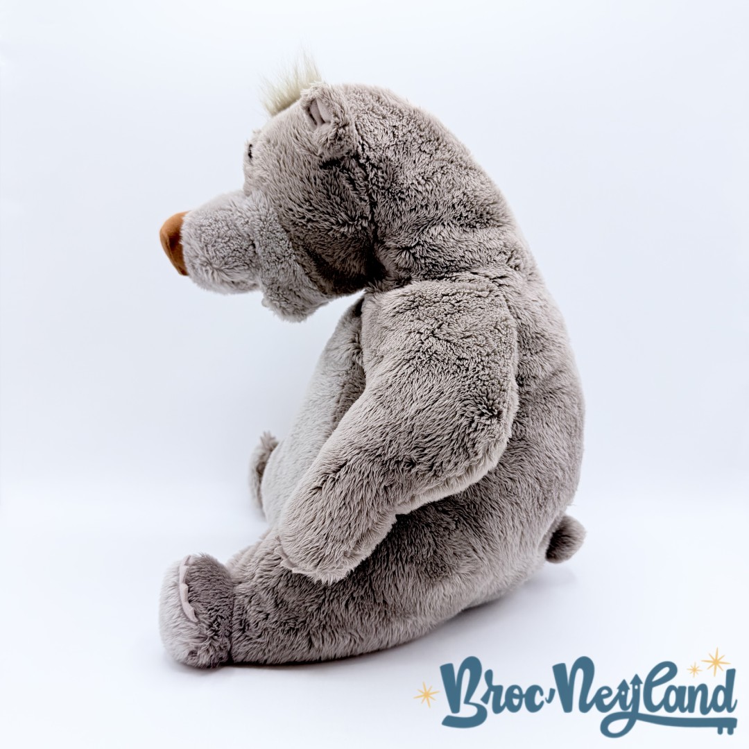 Peluche-Baloo-Le-Livre-de-la-Jungle-Disney-Store-ours-gris-écusson-36-cm (3)