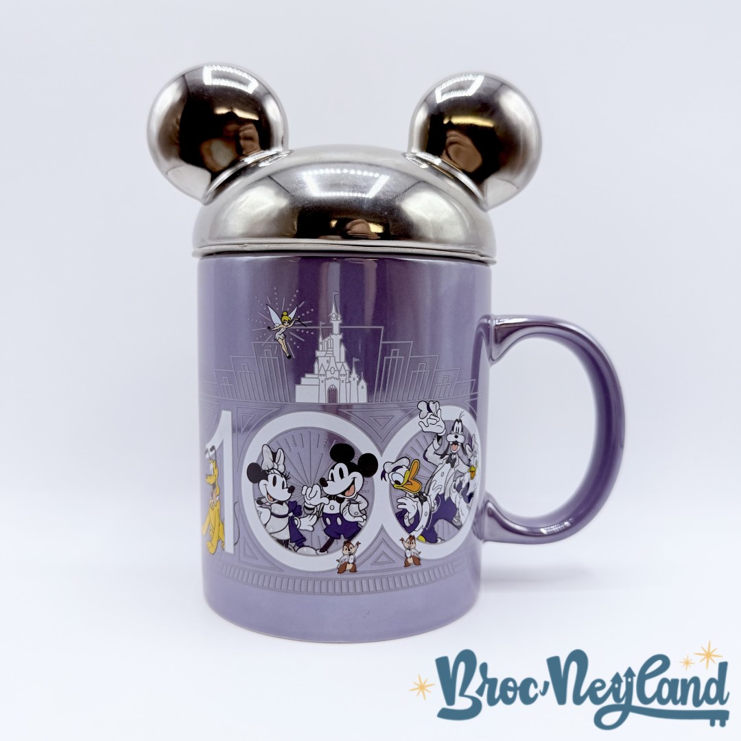 Tasse-Mickey-et-ses-Amis-Disney-100-Celebration-Disneyland-Paris-mug-couvercle-violet (3)