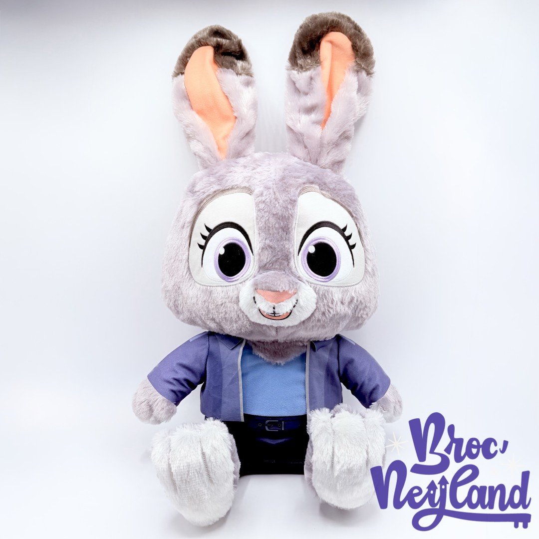 Peluche-Judy-Hopps-XXL-Zootopie-2-Disney-SEGA-Japon-lapin-policier-grand-format-56-cm (2)