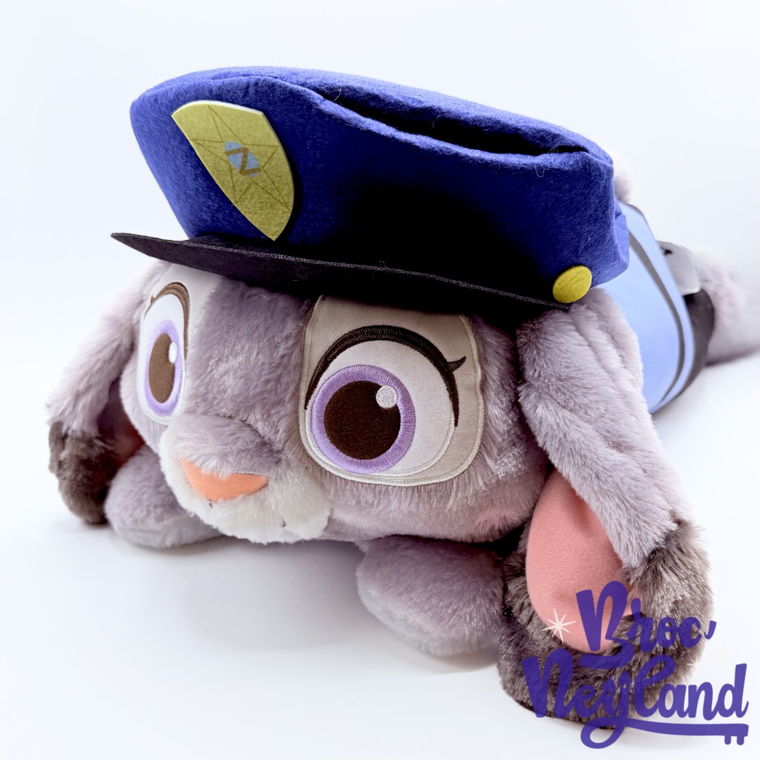 Peluche-Judy-Hopps-XXL-Zootopie-2-Disney-SEGA-Japon-lapin-policier-dort-couché-60-cm (6)