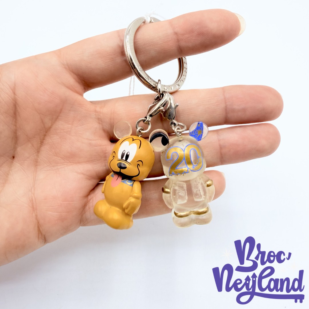 Porte-clés-Vinylmation-Jr-Mickey-Mouse-Pluto-20ème-anniversaire-Disneyland-Paris-20-ans-Disney-figurine-détachable (3)