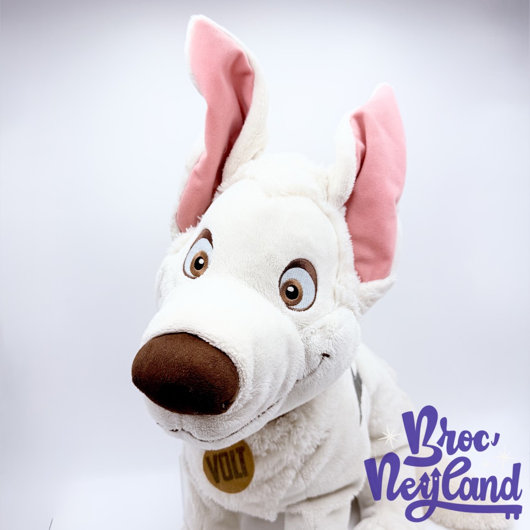 Peluche-Volt-XXL-Disney-Gipsy-chien-blanc-éclair-grand-format-60-cm (2)