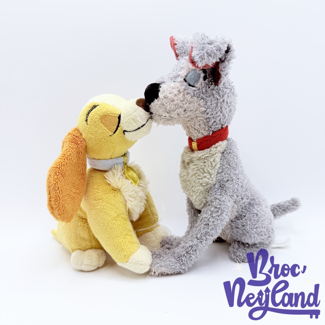 Peluche-La-Belle-et-le-Clochard-Bisous-Disneyland-Paris-Disney-chiens-couple-aimant-25-cm (3)