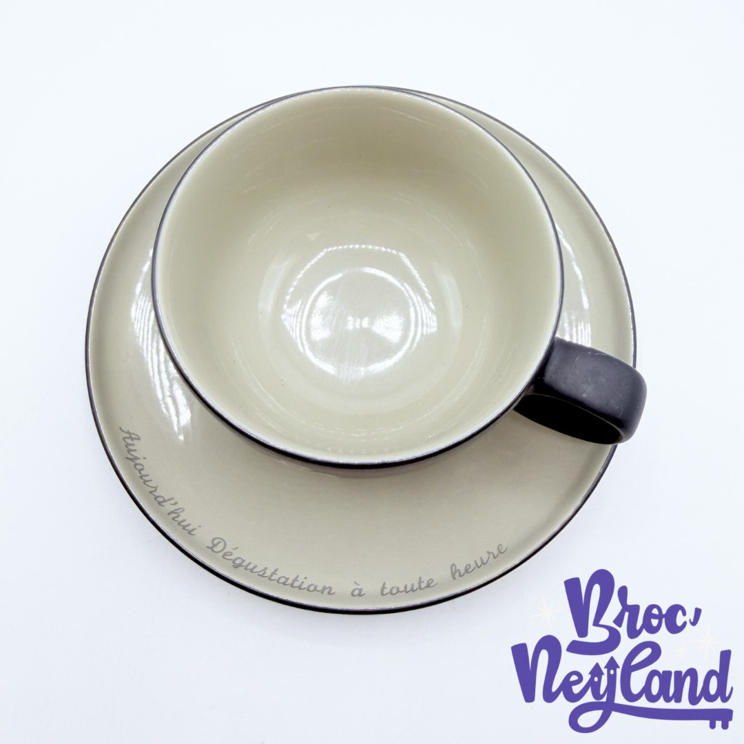 Bol-Mickey-Mouse-Dégustation-disneyland-Paris-disney-mug-soucoupe-noir (4)
