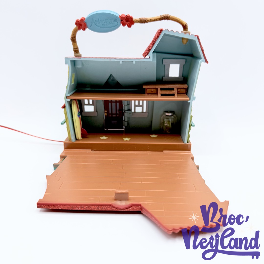 Figurine-Maison-Surprises-Lilo-Animators-Collection-Littles-Disney-Store-disneyland-2023-Ensemble-jeu-miniature-musical (7)