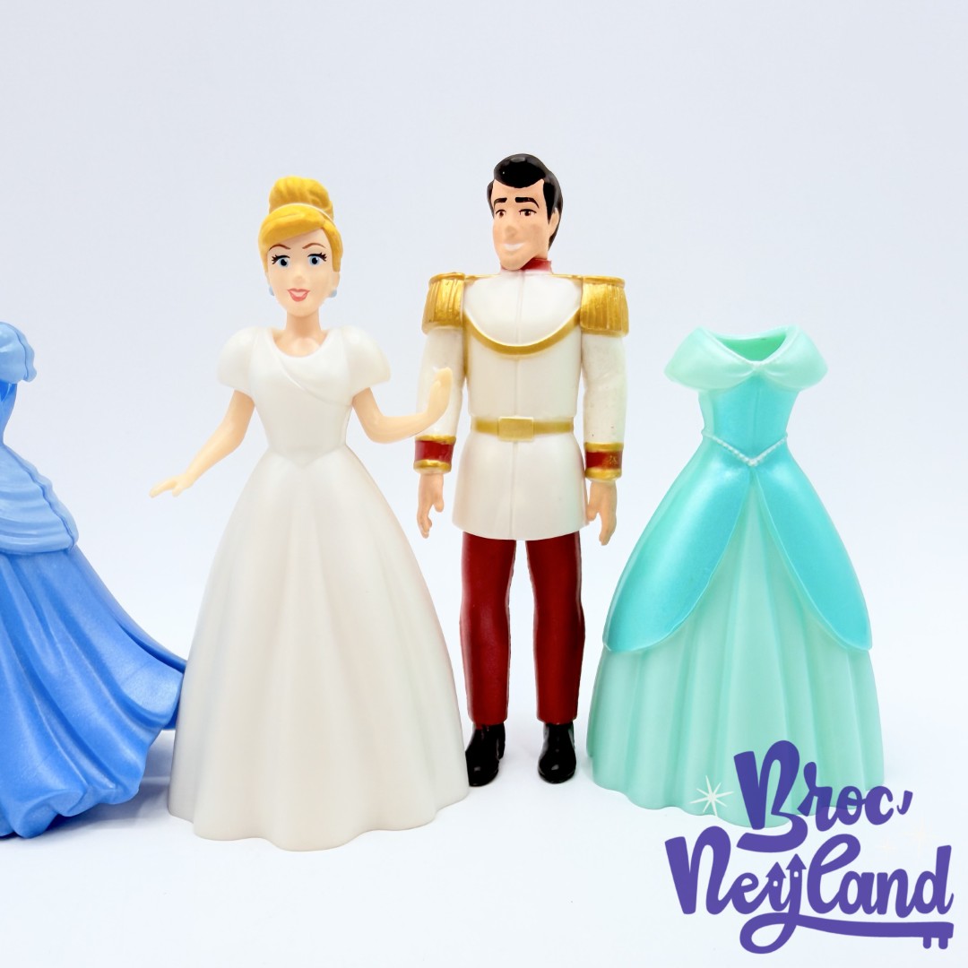 Figurines-Cendrillon-Dress-Up-Set-Deluxe-Disney-Parks-Ensemble-de-jeu (2)