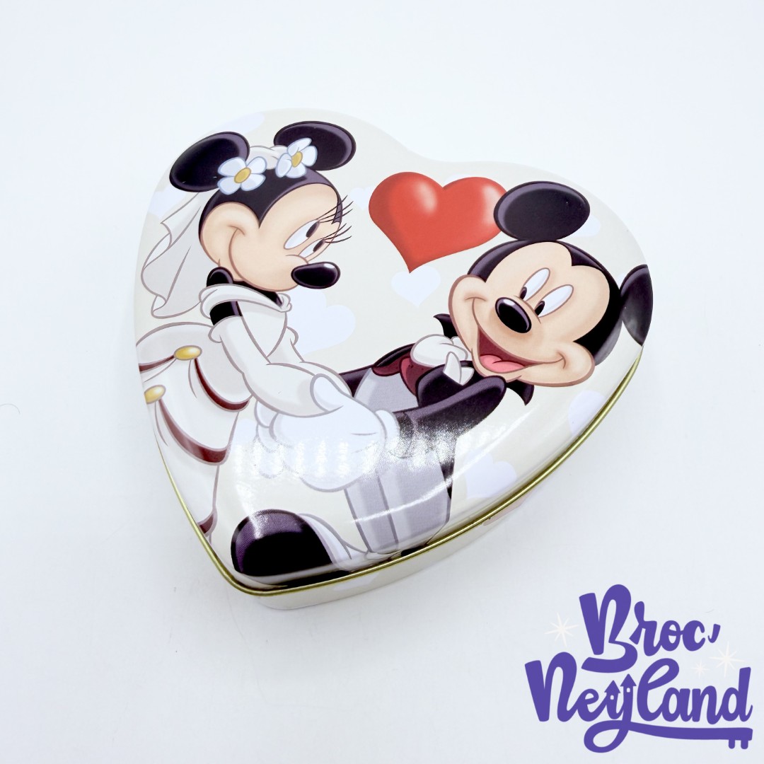 Boite-métal-Minnie-Mickey-Mouse-mariés-Disneyland-Paris-Disney-mariage-coeur (4)