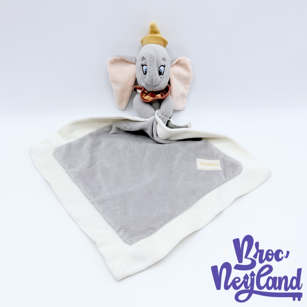 Peluche-Doudou-Dumbo-Disney-Simba-Toys-éléphant-gris-carré (3)