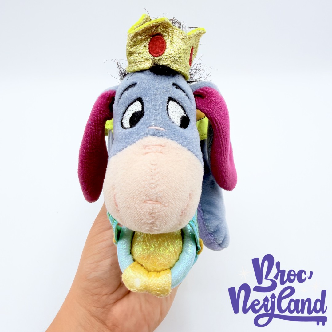 Peluche-Bourriquet-Roi-Mage-Disney-Store-Three-Kings-Eeyore-Winnie-ourson-collection-18-cm (5)
