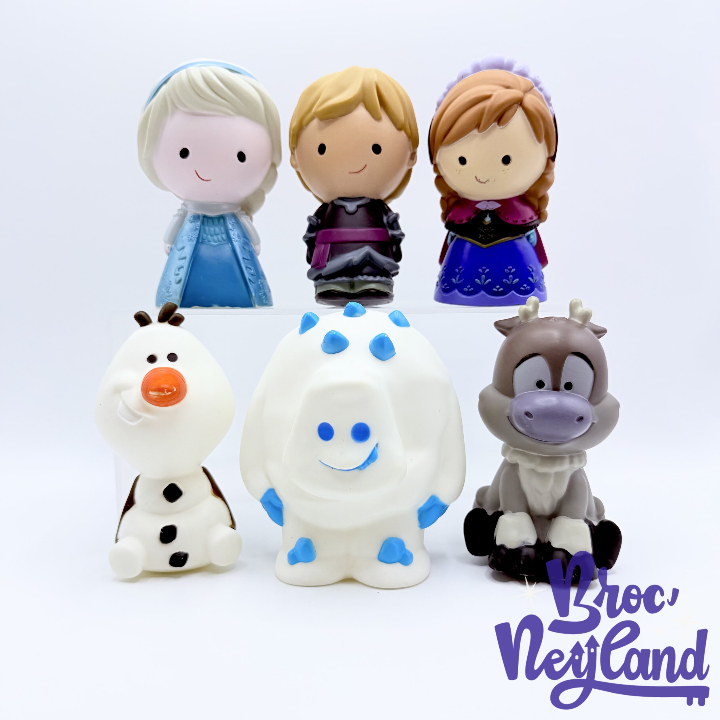 Jouet-Figurines-de-Bain-La-Reine-des-Neiges-Disneyland-2018-Disney-Anna-Elsa-Kristoff-Olaf-Sven-Guimauve (2)