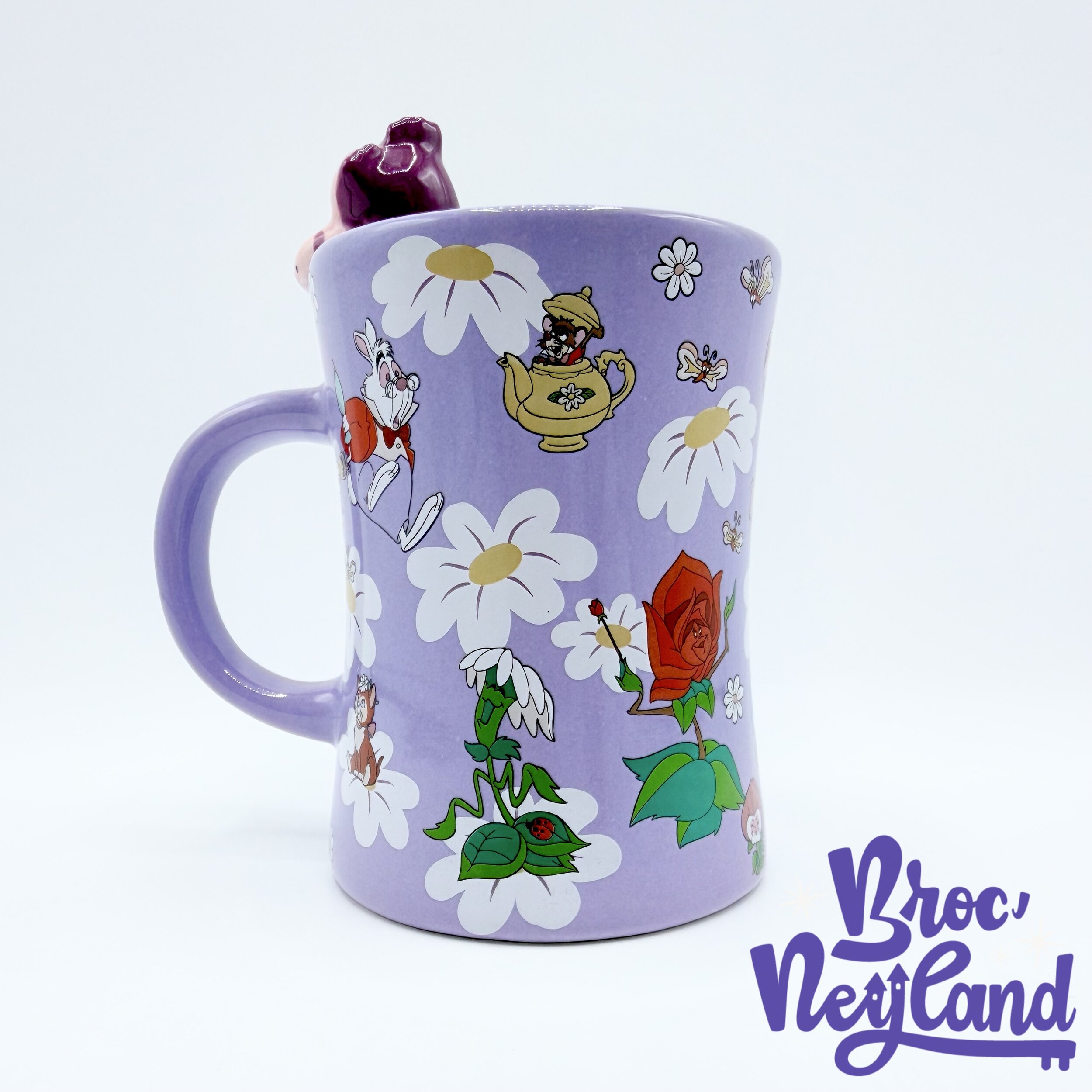 Tasse-Alice-au-Pays-des-Merveilles-Disney-Zrike-Brands-mug-violet-Chat-Cheshire-anse-relief-3D (4)