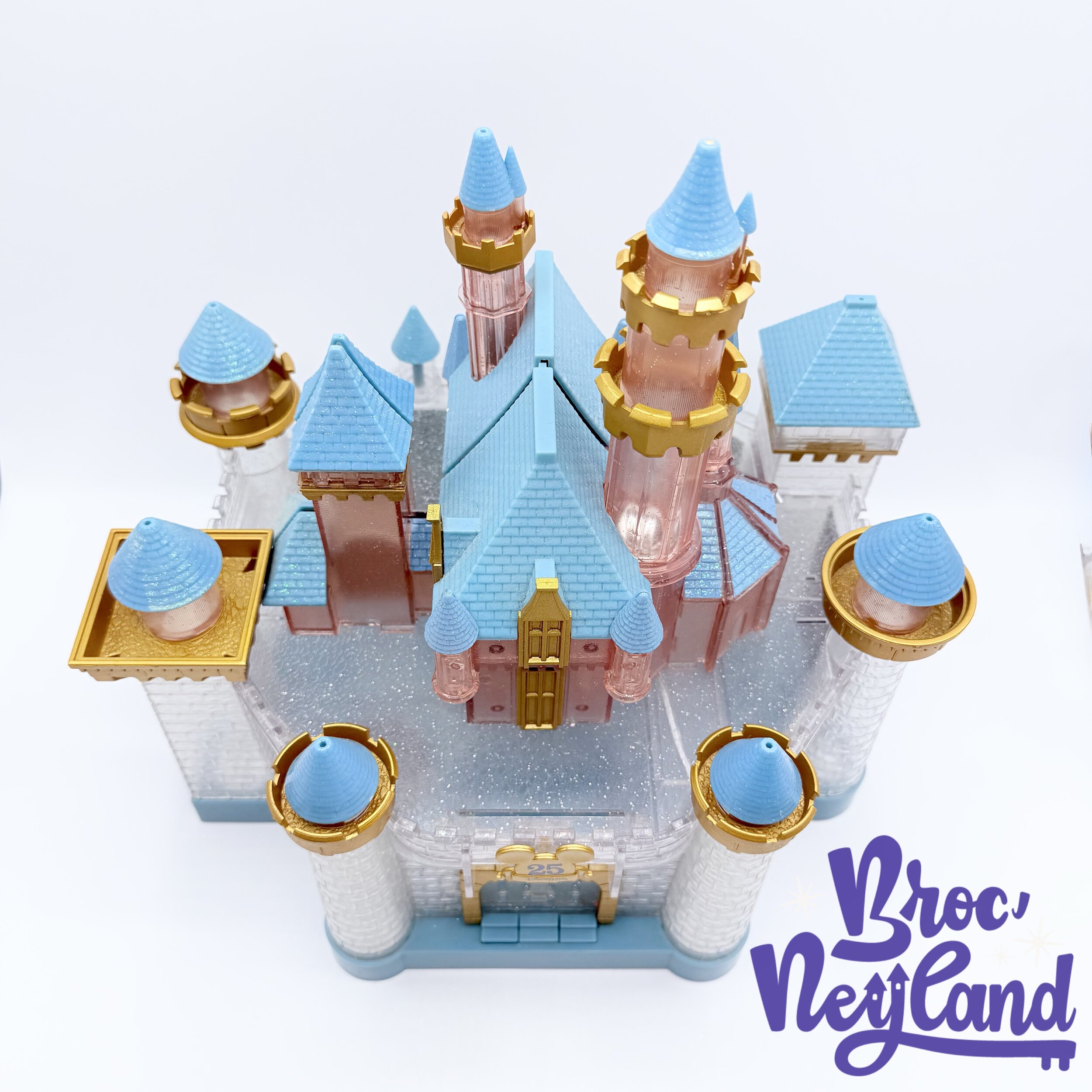 Jouet-Château-des-Princesses-Disneyland-25ème-anniversaire-Disney-Sleeping-Beauty-Castle-Playset-lumineux-sonore-figurines (9)