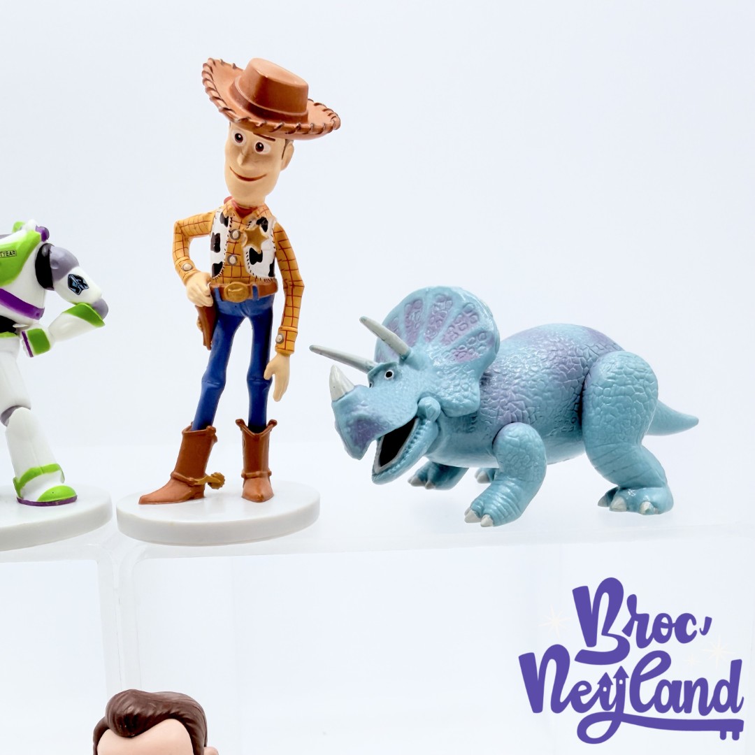 Figurines-Toy-Story-4-Mega-Playset-Disneyland-2019-Disney-Ensemble-de-jeu-géant (3)
